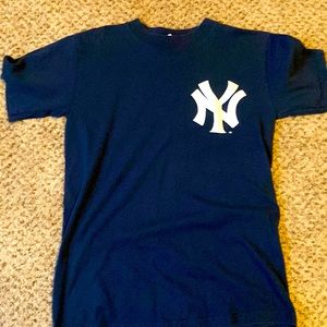 Derek Jeter M t shirt